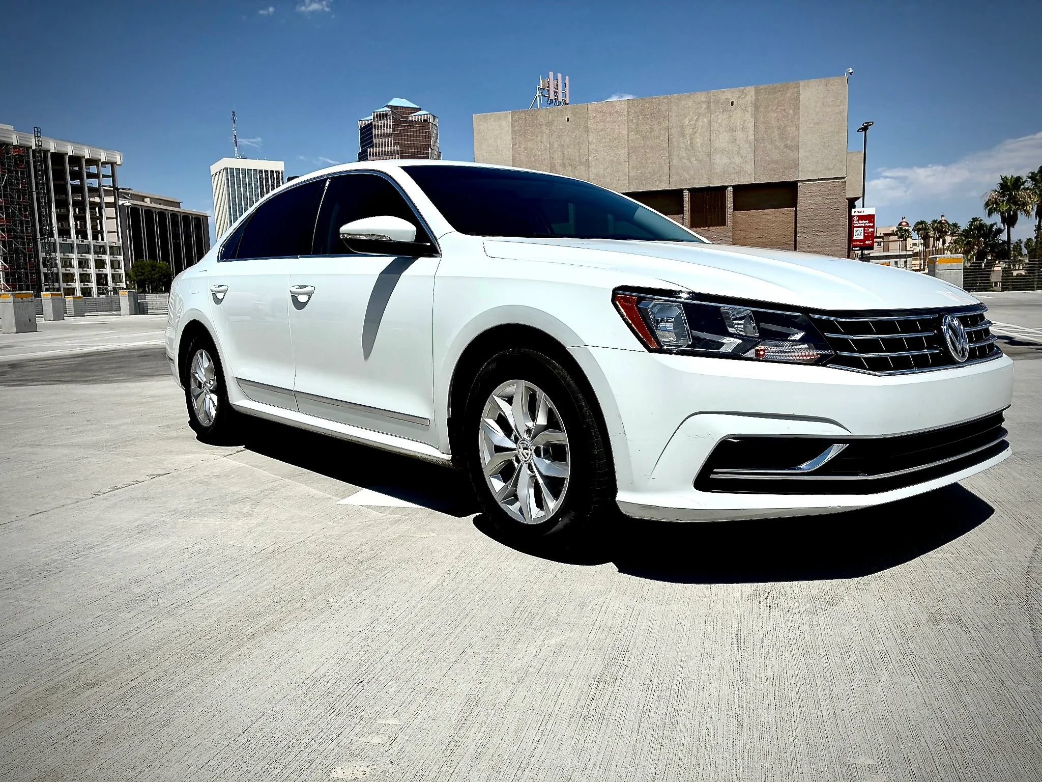 Used 2016 Volkswagen Passat 1.8T S FWD image 7