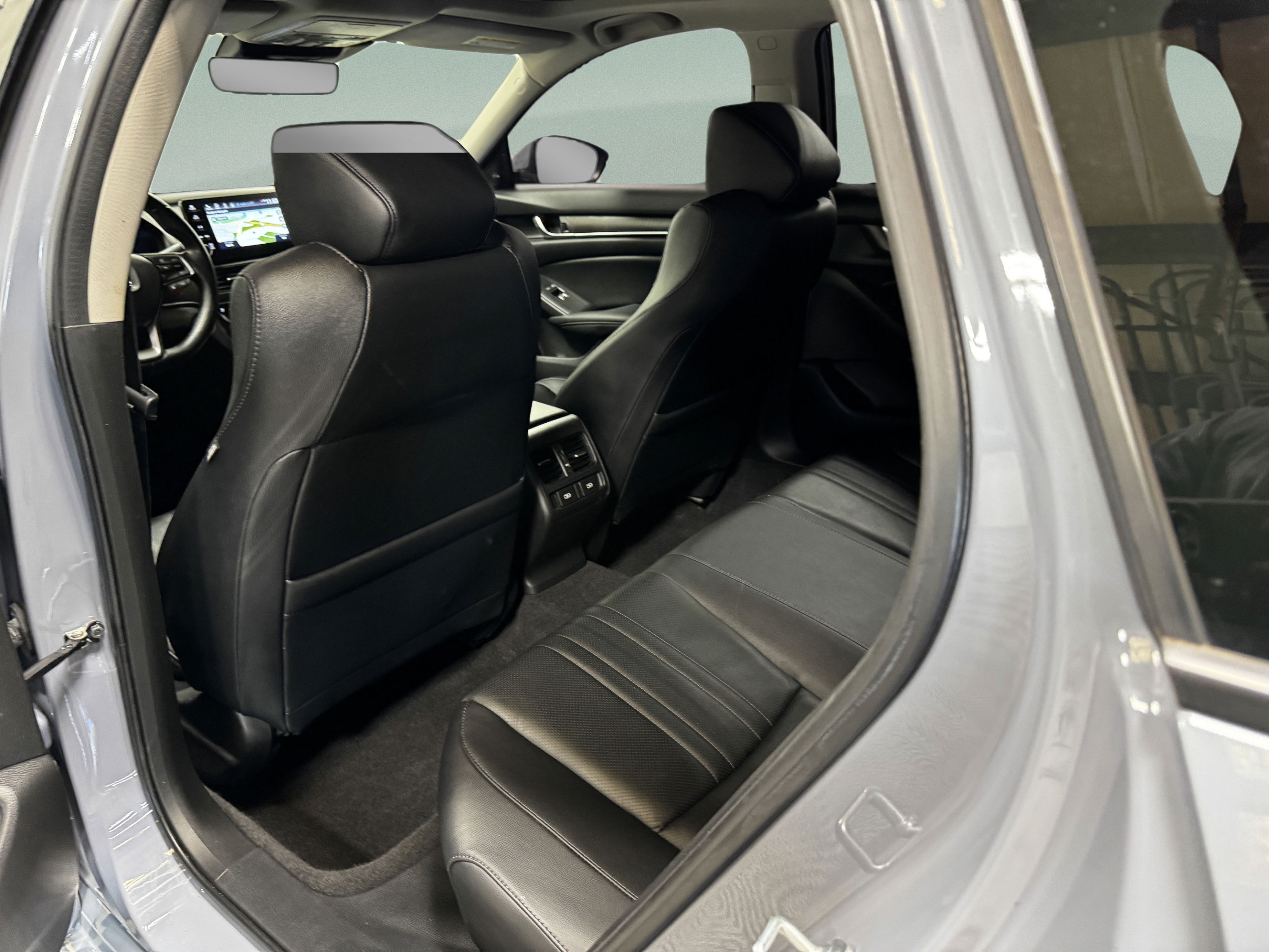 Used 2021 Honda Accord Touring image 10