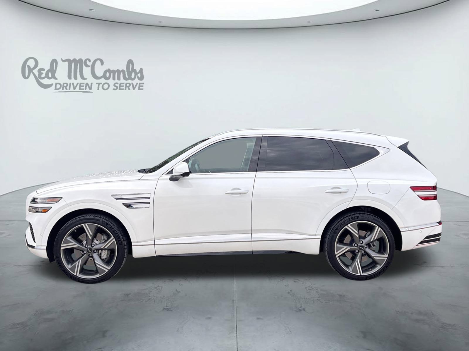 Used 2025 Genesis GV80 3.5T Prestige image 2