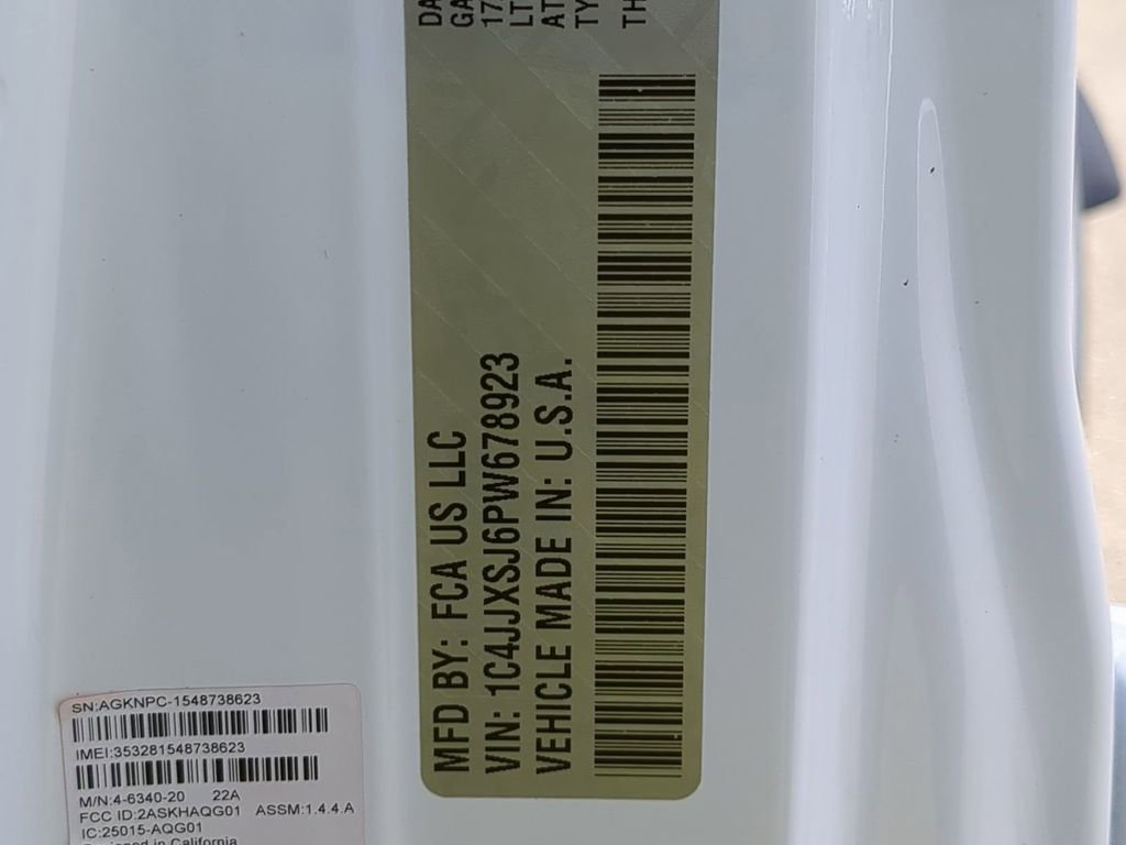 Used 2023 Jeep Wrangler Unlimited Rubicon 392 image 22