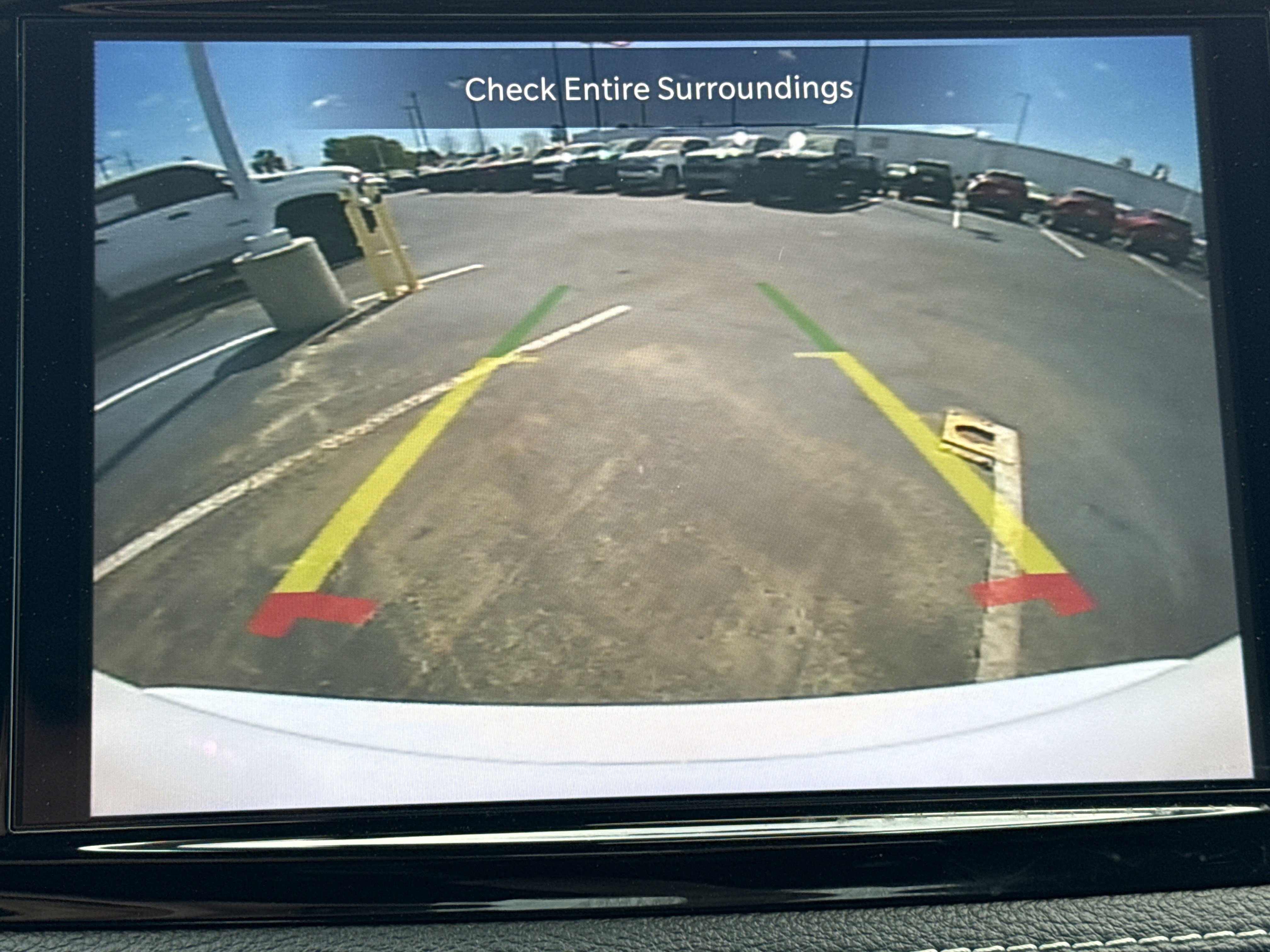 Used 2025 Chrysler Pacifica Limited FWD image 34