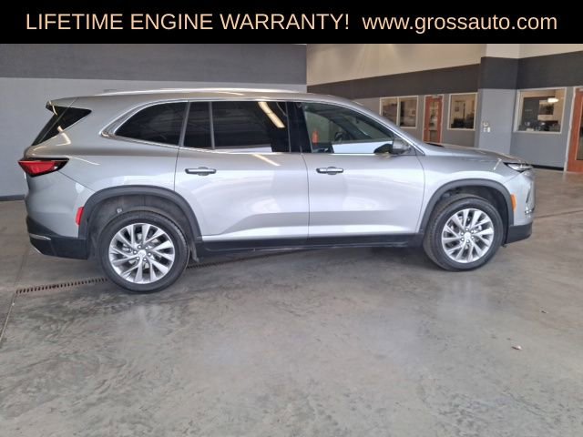 Used 2025 Buick Enclave Preferred image 9
