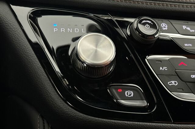 New 2026 Chrysler Pacifica Pinnacle image 21