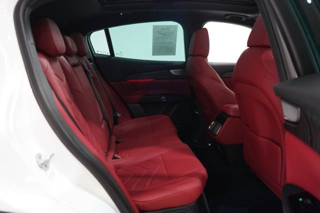 Used 2025 Maserati Grecale Modena AWD/4WD image 35