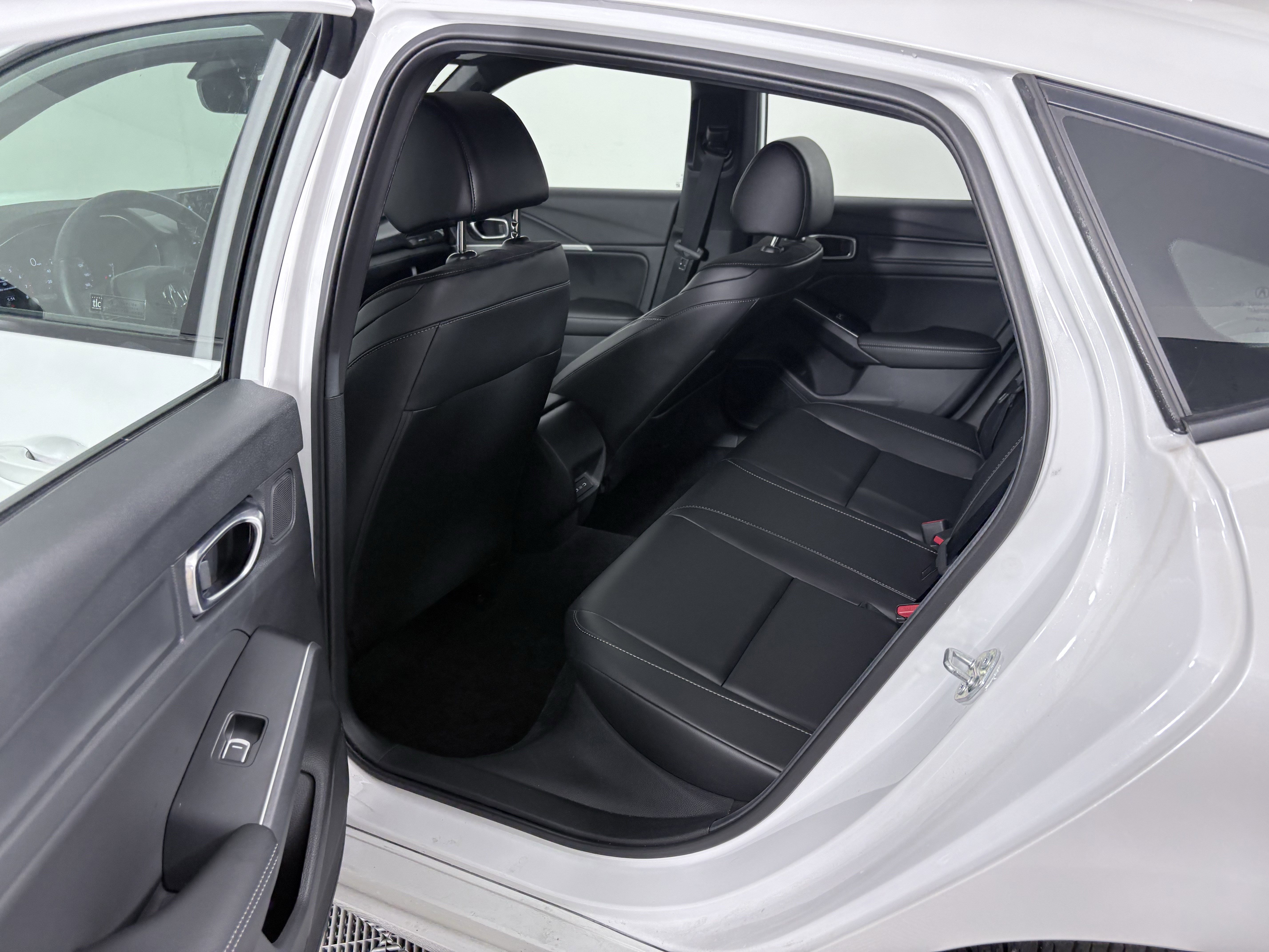 Used 2025 Acura Integra A-Spec image 30