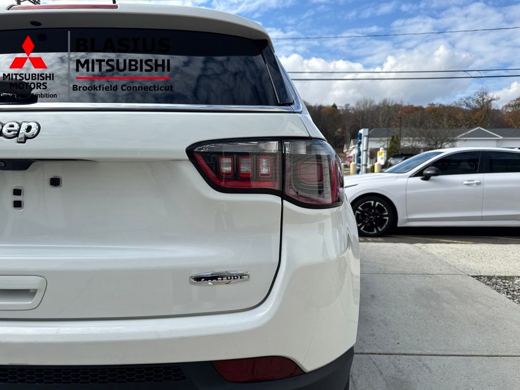Used 2022 Jeep Compass Latitude image 37