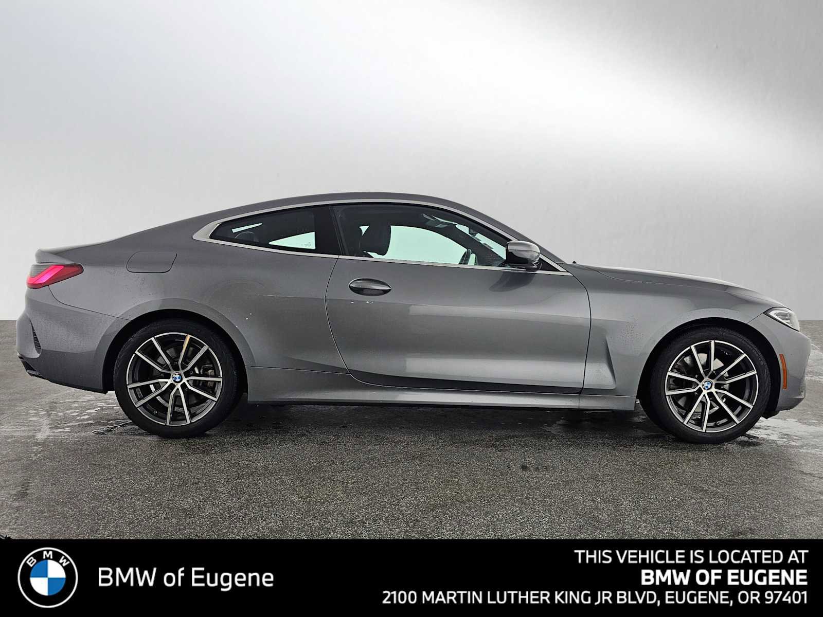 Used 2024 BMW 430i xDrive Coupe w/ Premium Package AWD/4WD image 3