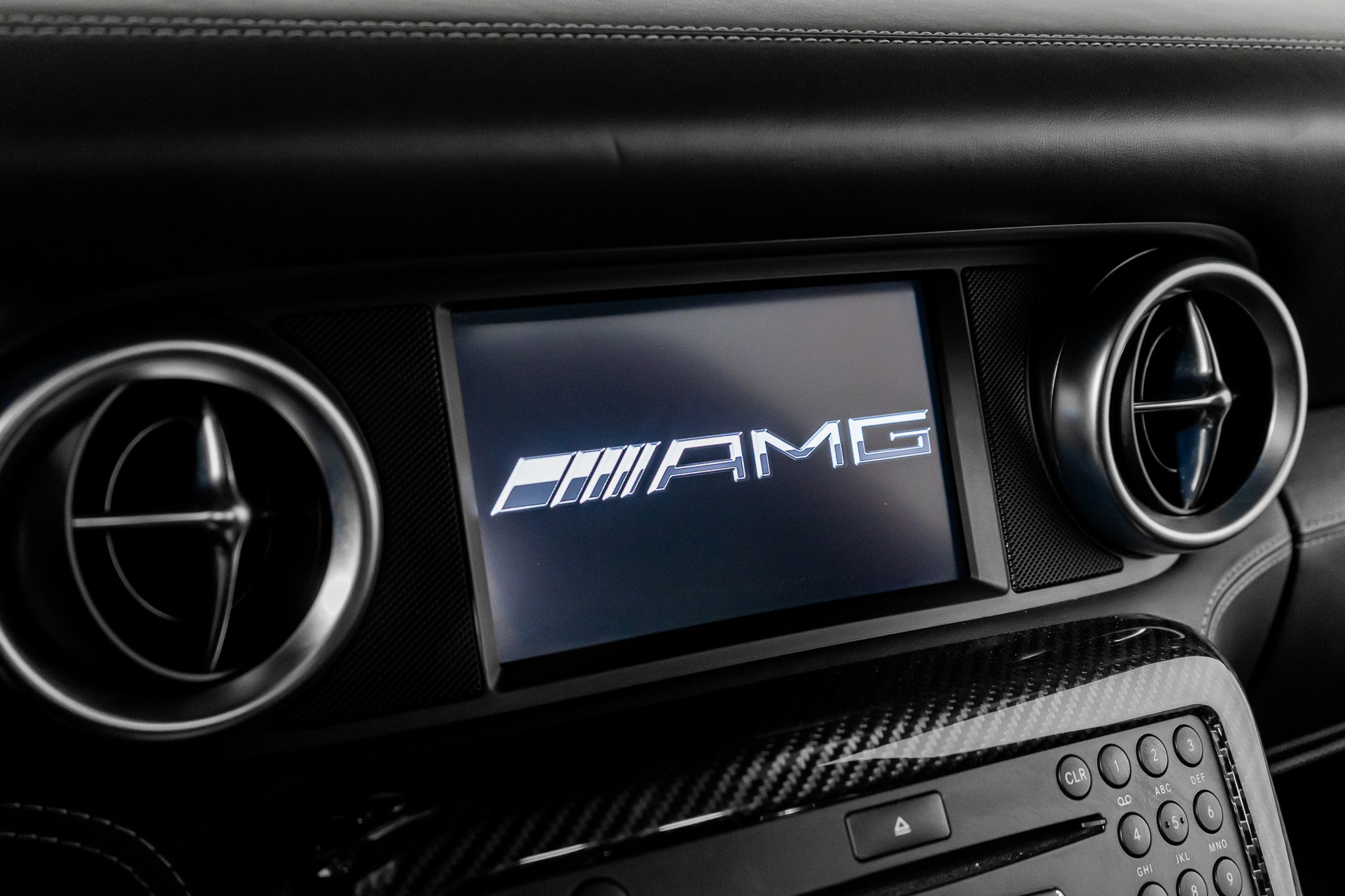 Used 2011 Mercedes-Benz SLS AMG Coupe image 39