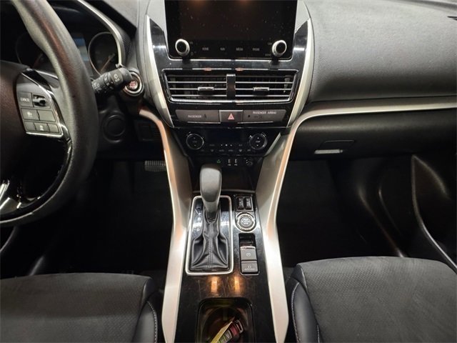 Used 2024 Mitsubishi Eclipse Cross SE image 11