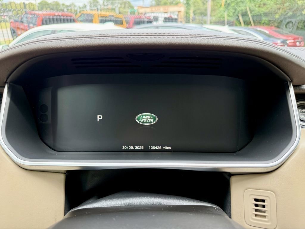 Used 2014 Land Rover Range Rover Supercharged image 33