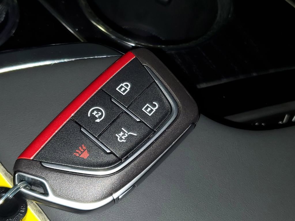 New 2026 Cadillac Lyriq V w/ Exterior Carbon Fiber Package AWD/4WD image 26