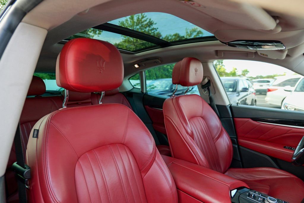 Used 2019 Maserati Levante Base image 36