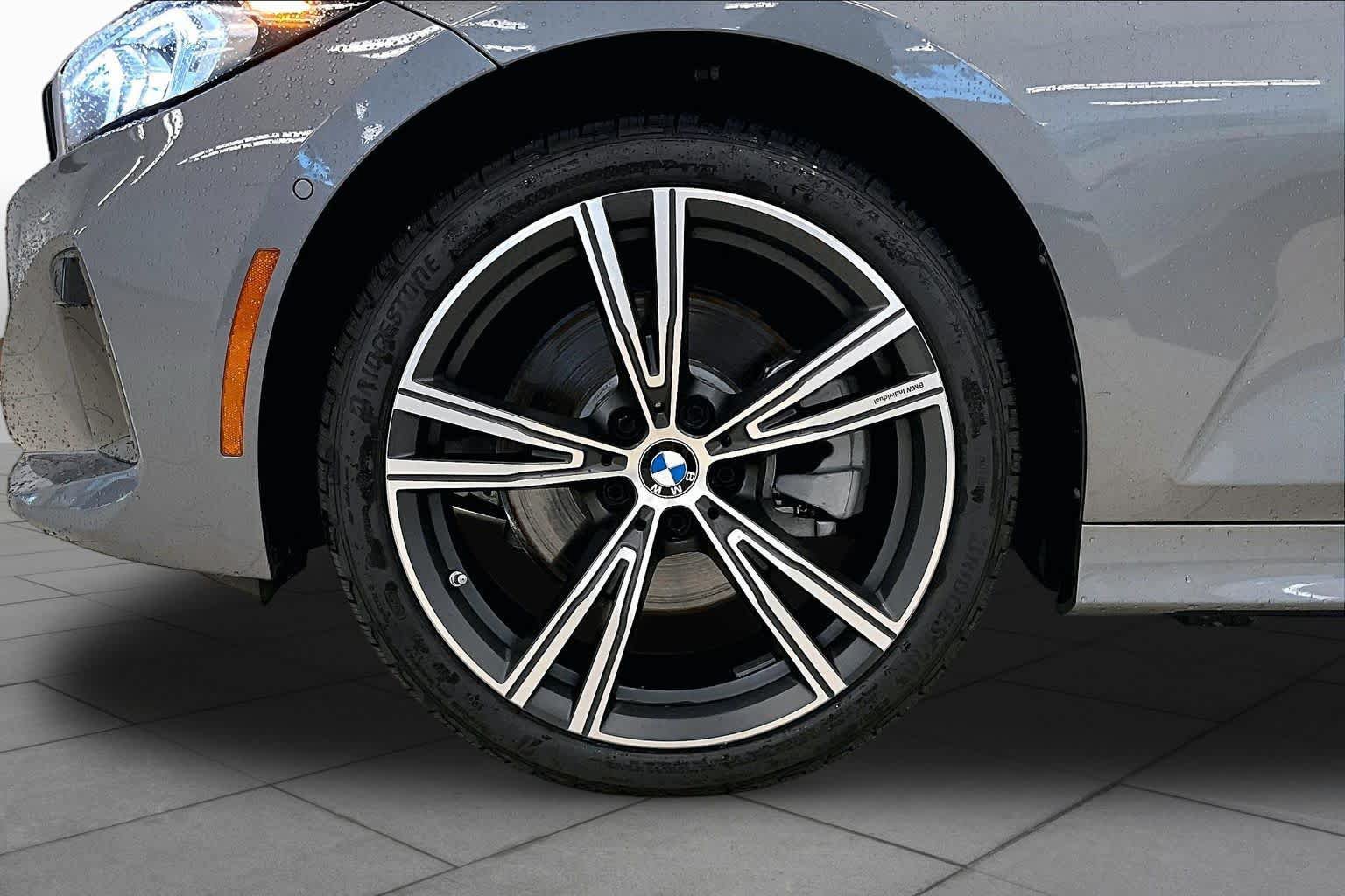 Used 2024 BMW 330i xDrive Sedan AWD/4WD image 10
