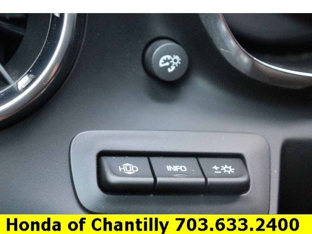 Used 2018 Chevrolet Camaro SS image 20