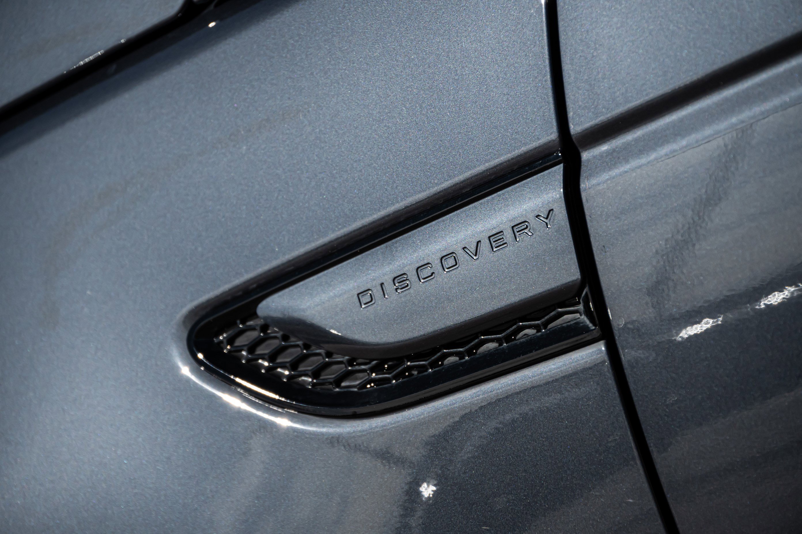 Used 2024 Land Rover Discovery Sport S image 39