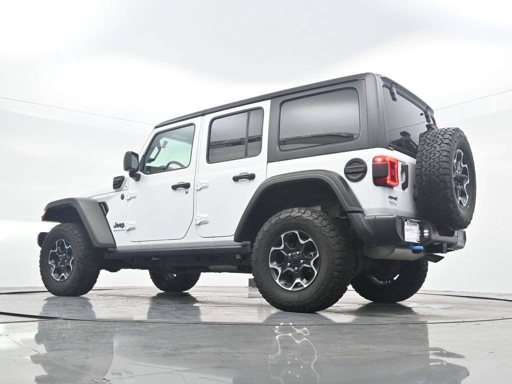 Used 2023 Jeep Wrangler Unlimited Rubicon 4xe w/ Cold Weather Group AWD/4WD image 31