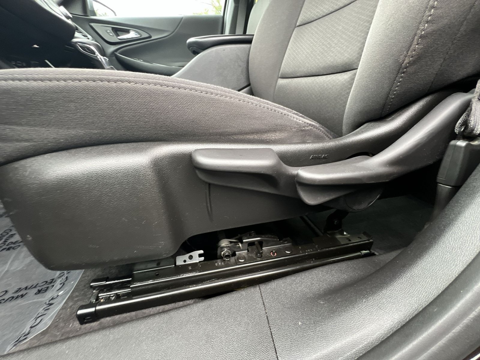 Used 2021 Chevrolet Malibu LS FWD image 22