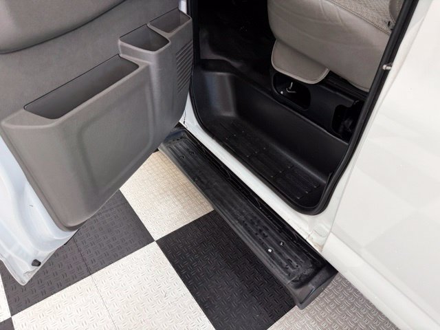 Used 2023 Chevrolet Express 3500 LS RWD image 25