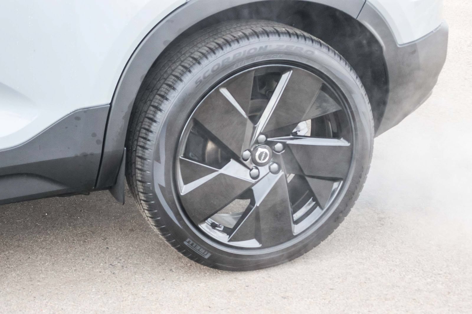 New 2026 Volvo XC40 B5 Ultra w/ Climate Package AWD/4WD image 10