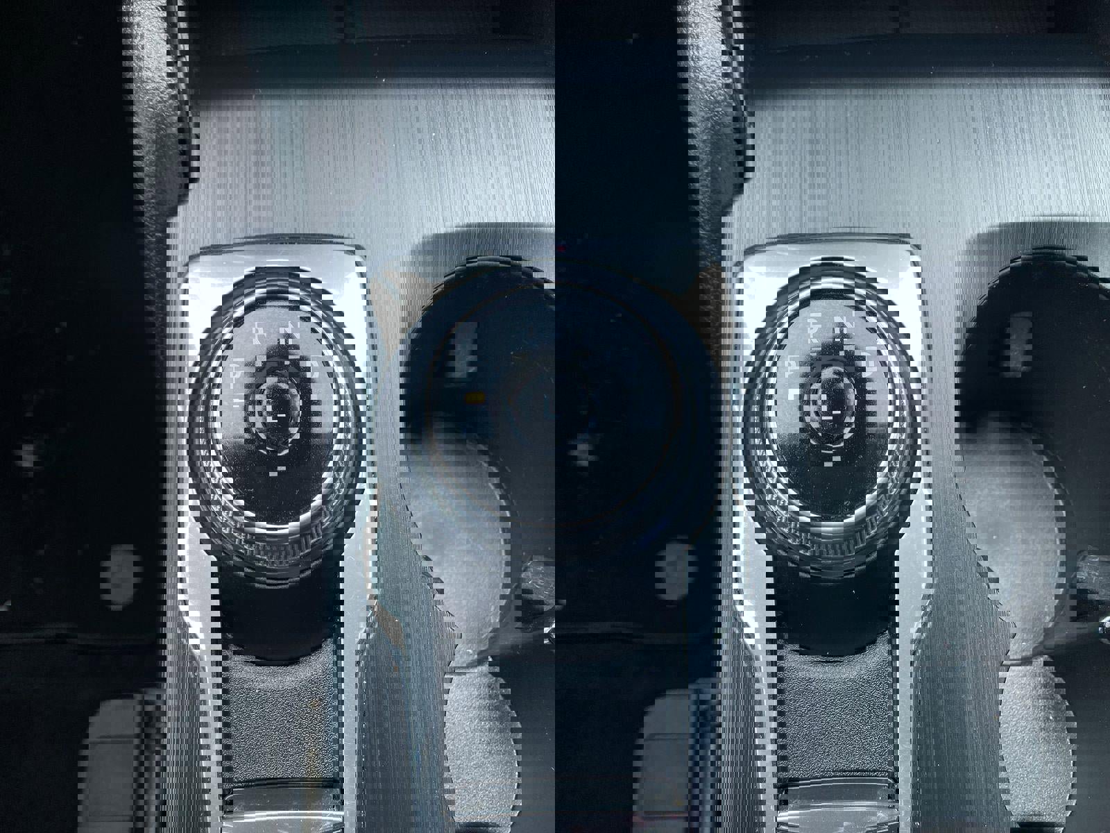 Used 2022 Ford Escape SEL image 7