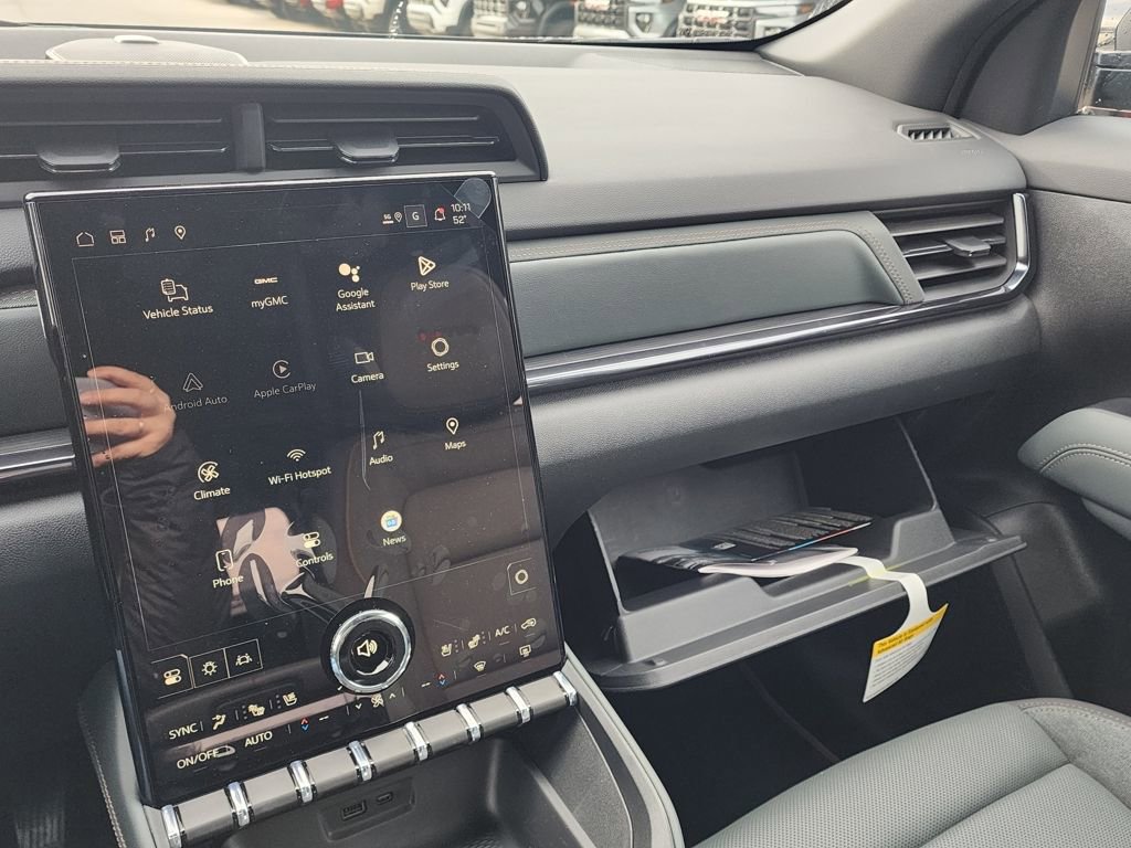 New 2026 GMC Terrain AT4 w/ Convenience Package III image 35