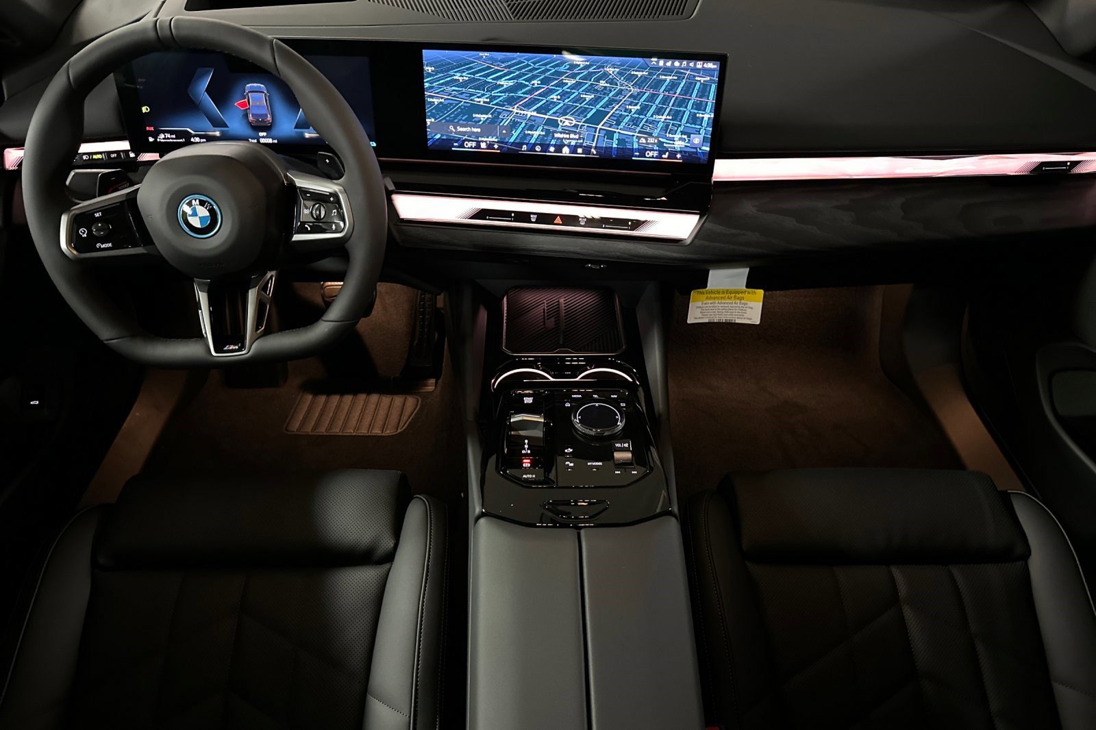 New 2026 BMW 550e xDrive w/ Premium Package image 15