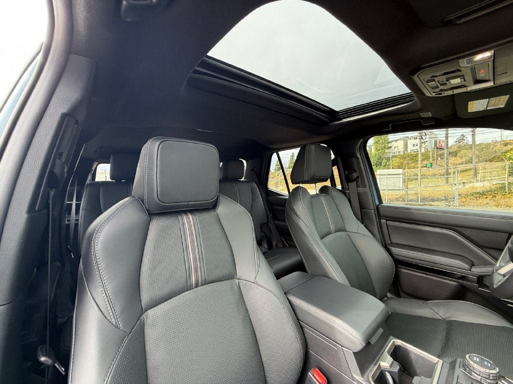 Used 2026 Toyota 4Runner Limited AWD/4WD image 27