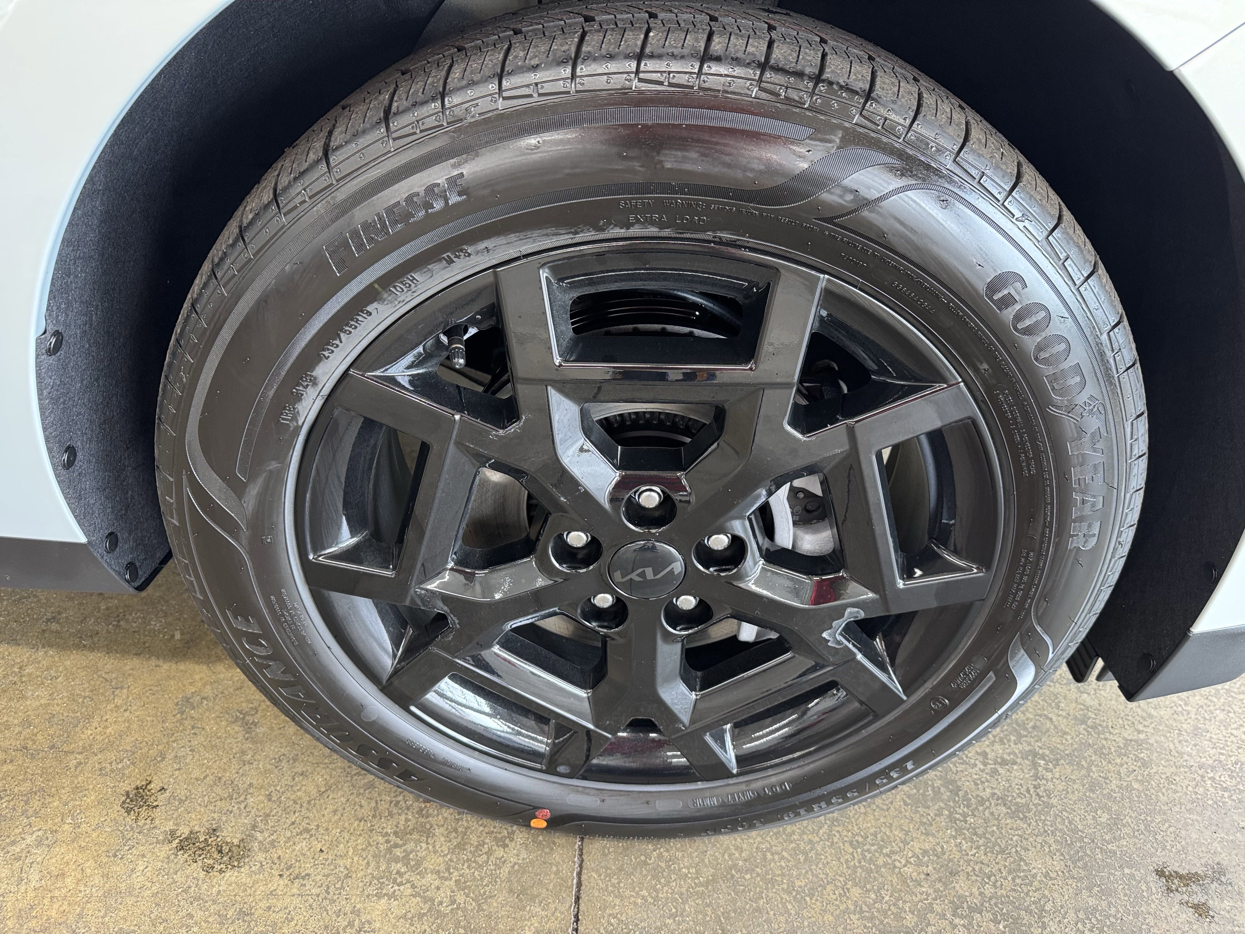 New 2026 Kia Carnival SX Prestige image 4