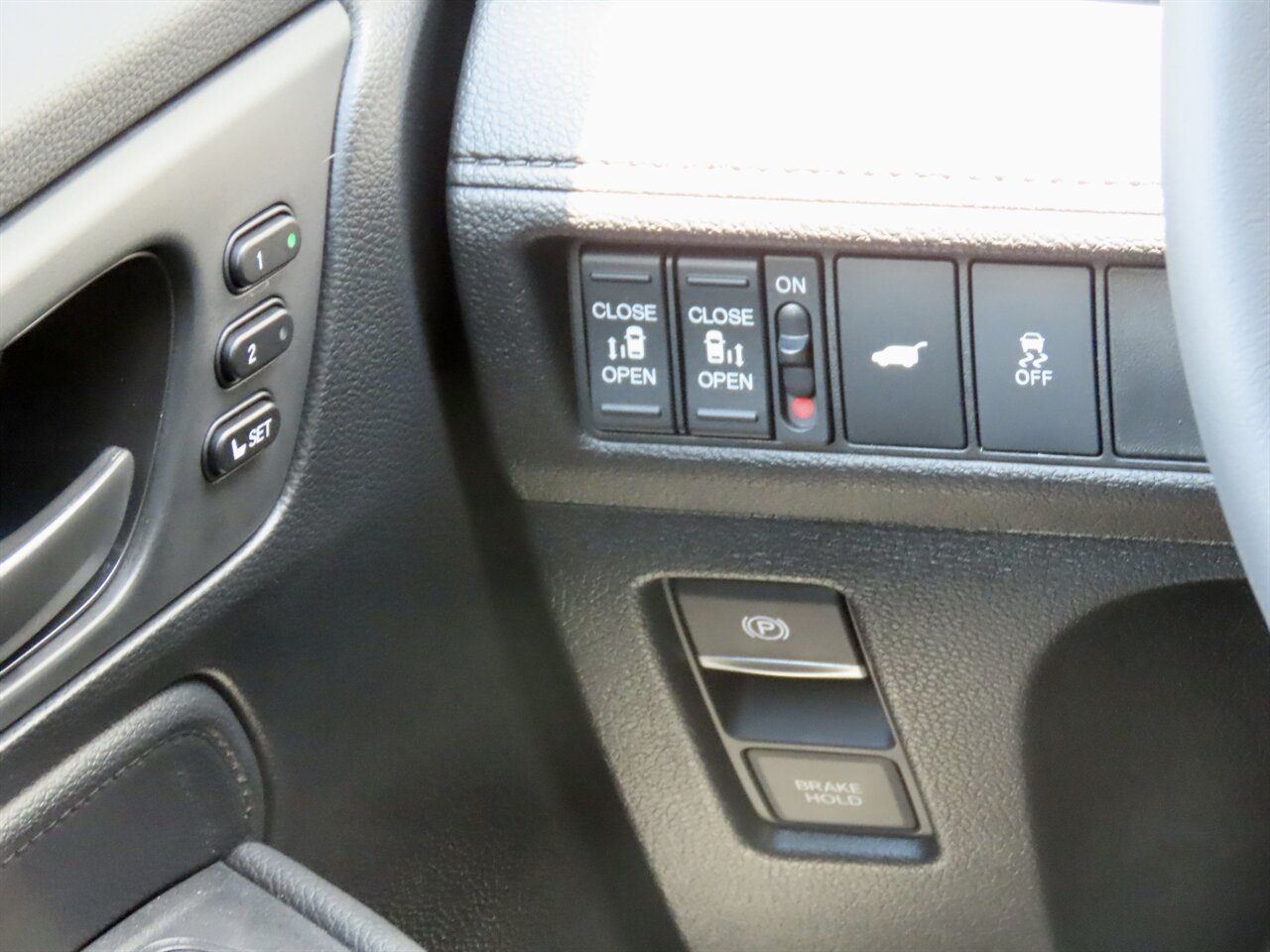 Used 2026 Honda Odyssey EX-L image 30