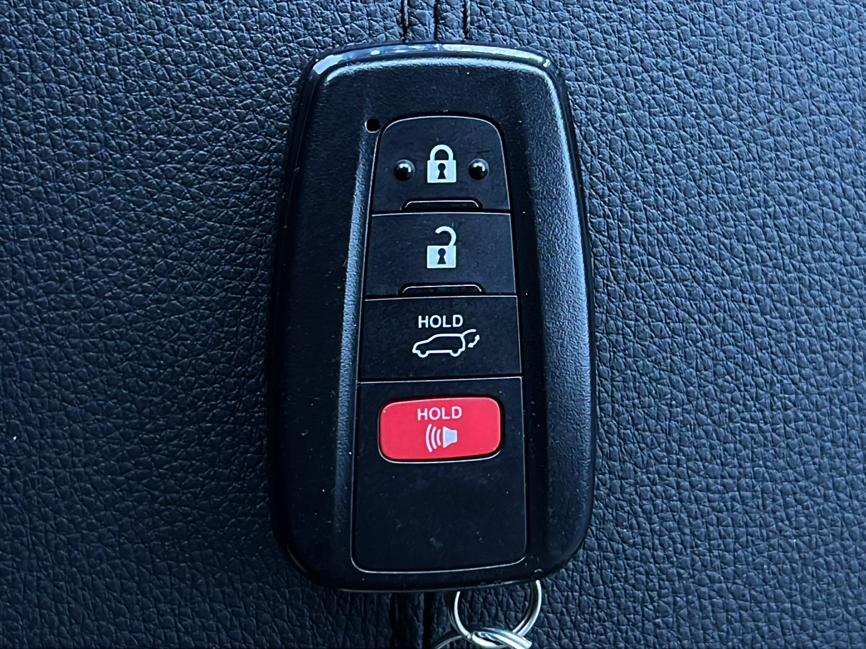 Used 2023 Toyota RAV4 Limited AWD/4WD image 23
