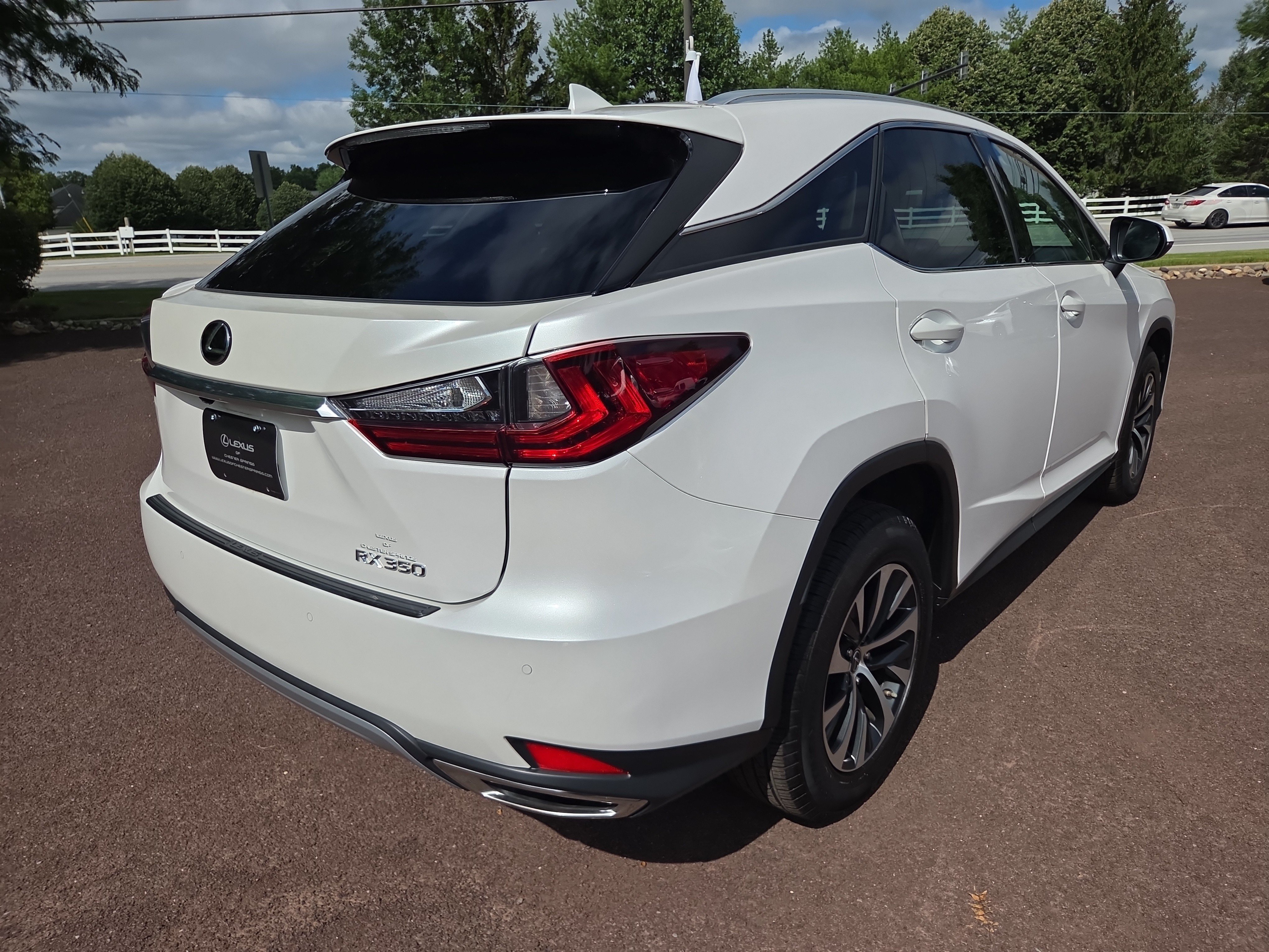 Certified 2022 Lexus RX 350 AWD w/ Premium Package image 3