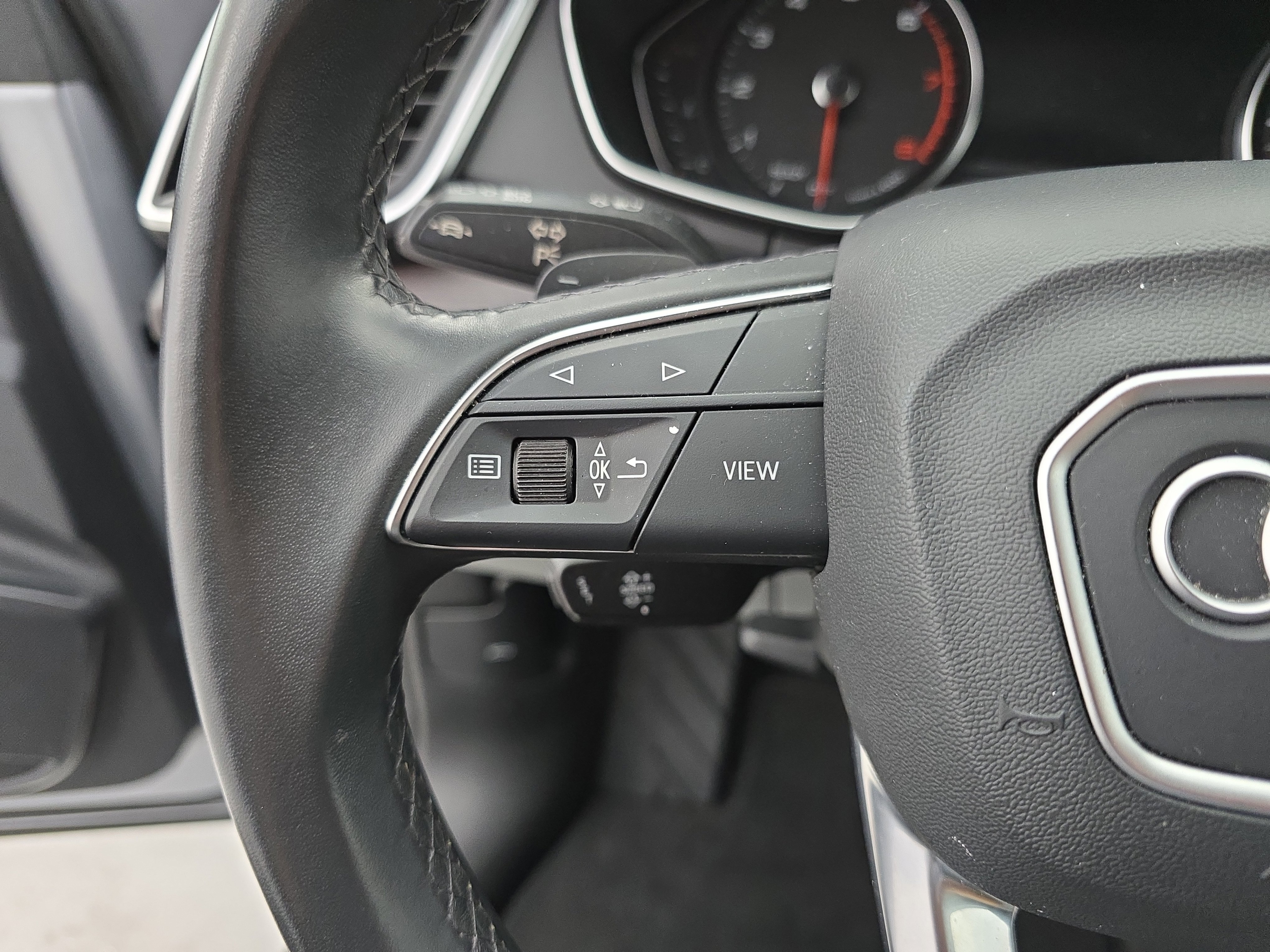 Used 2022 Audi Q5 2.0T Premium w/ Convenience Package AWD/4WD image 17