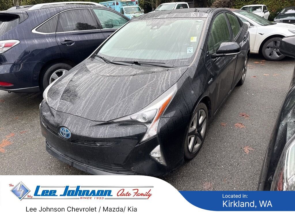 Used 2017 Toyota Prius Three Touring image 1