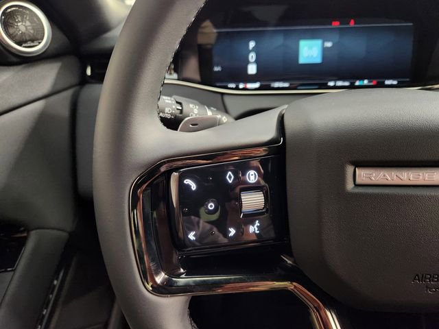 Used 2026 Land Rover Range Rover Evoque S image 27