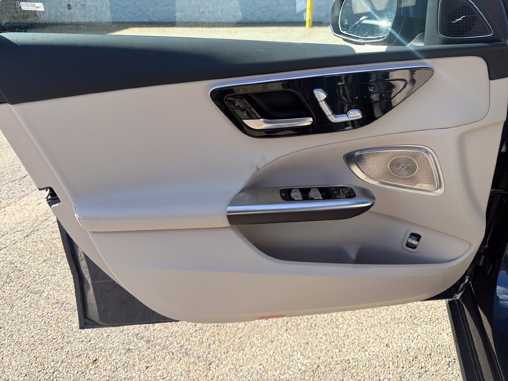 New 2026 Mercedes-Benz C 300 4MATIC Sedan image 10