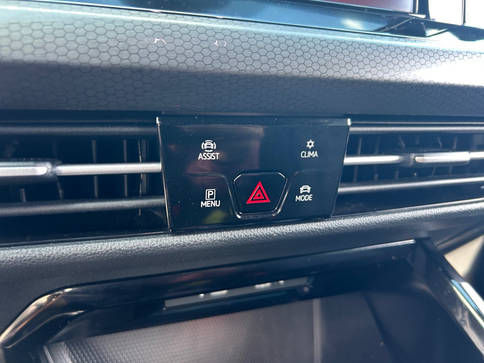 Certified 2024 Volkswagen GTI S FWD image 12