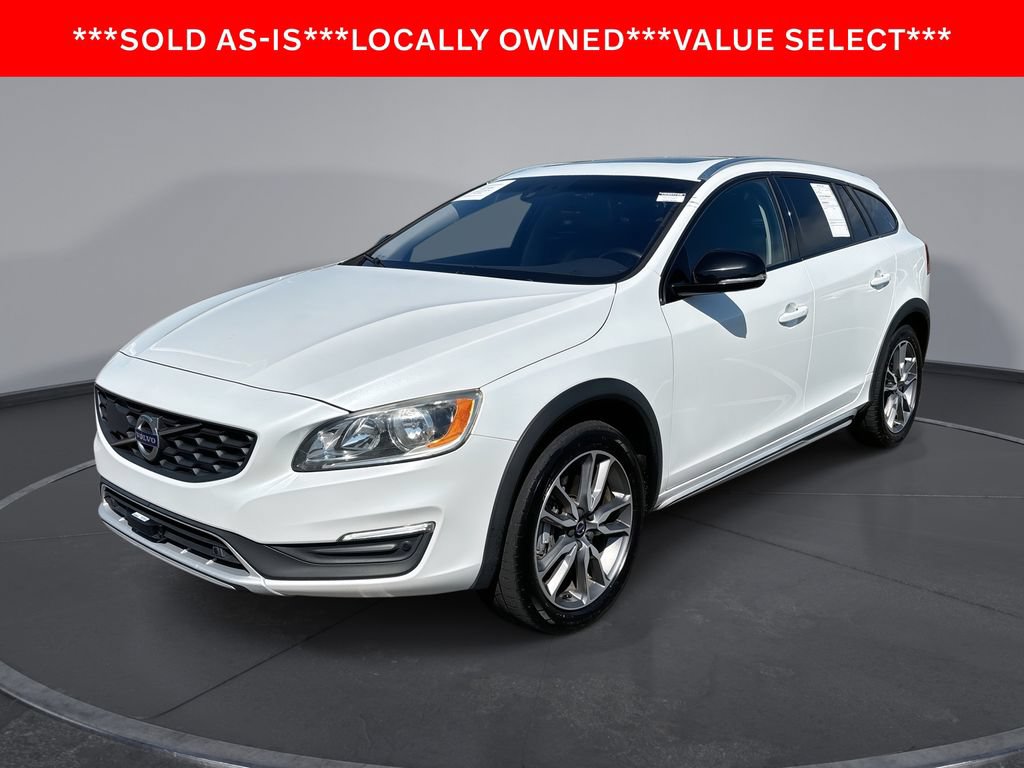 Used 2017 Volvo V60 T5 Cross Country w/ Convenience Package AWD/4WD image 1