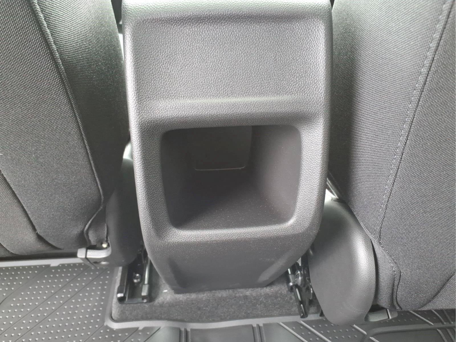 New 2026 Chevrolet Trax RS w/ Sunroof Package FWD image 13