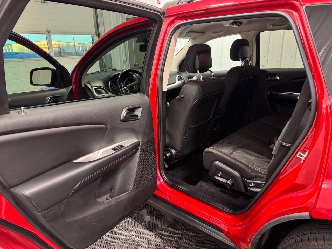 Used 2015 Dodge Journey SE w/ Flexible Seating Group AWD/4WD image 11