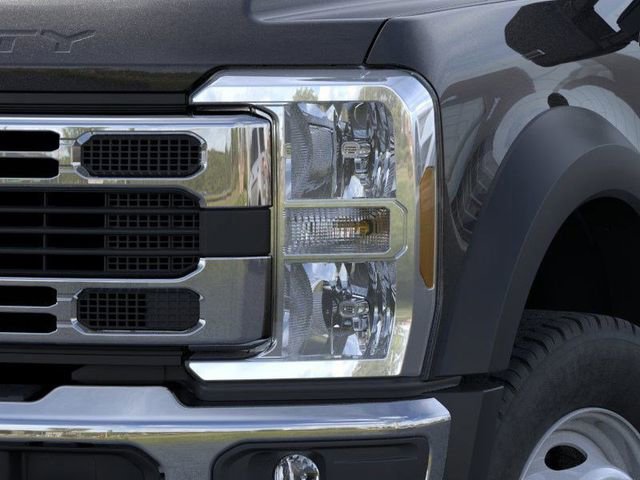 New 2026 Ford F550 4x4 Regular Cab Super Duty image 18