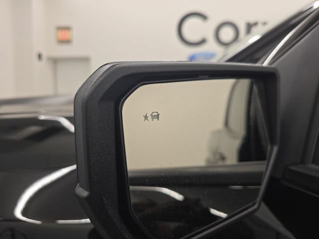 Used 2024 Chevrolet Colorado ZR2 w/ ZR2 Convenience Package III AWD/4WD image 40