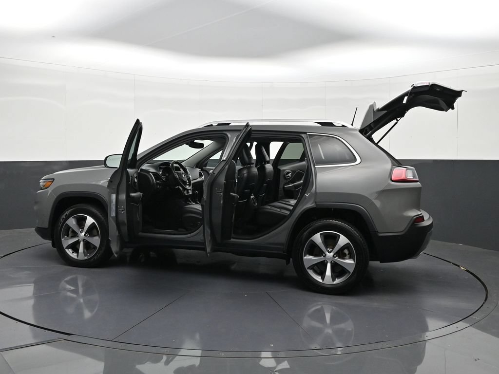Used 2021 Jeep Cherokee Limited AWD/4WD image 41