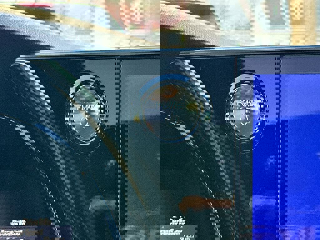 New 2026 Lexus RX 450h AWD image 18