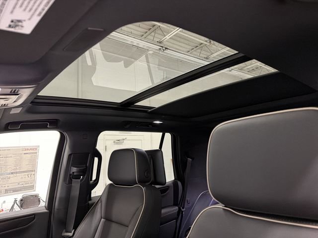 New 2026 GMC Yukon Elevation w/ Elevation Premium Package image 27
