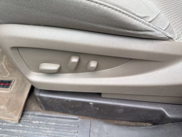 Used 2015 GMC Sierra 1500 SLE w/ SLE Value Package image 25