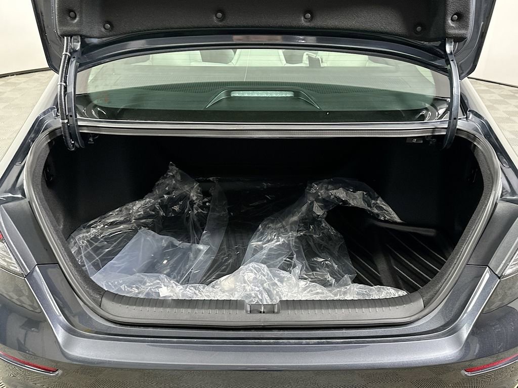 Certified 2025 Honda Accord LX image 16