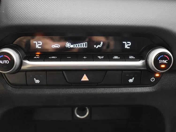 Used 2025 MAZDA CX-50 AWD 2.5 S w/ Preferred Package image 32