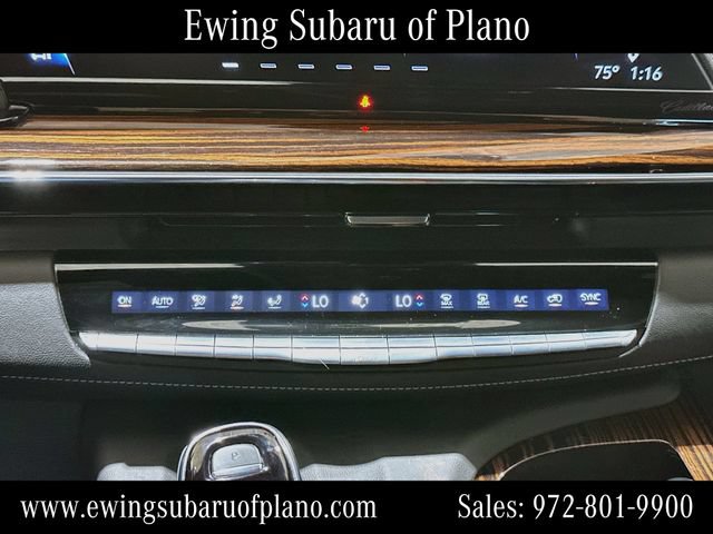 Used 2022 Cadillac Escalade Luxury w/ LPO, Illumination Package RWD image 16