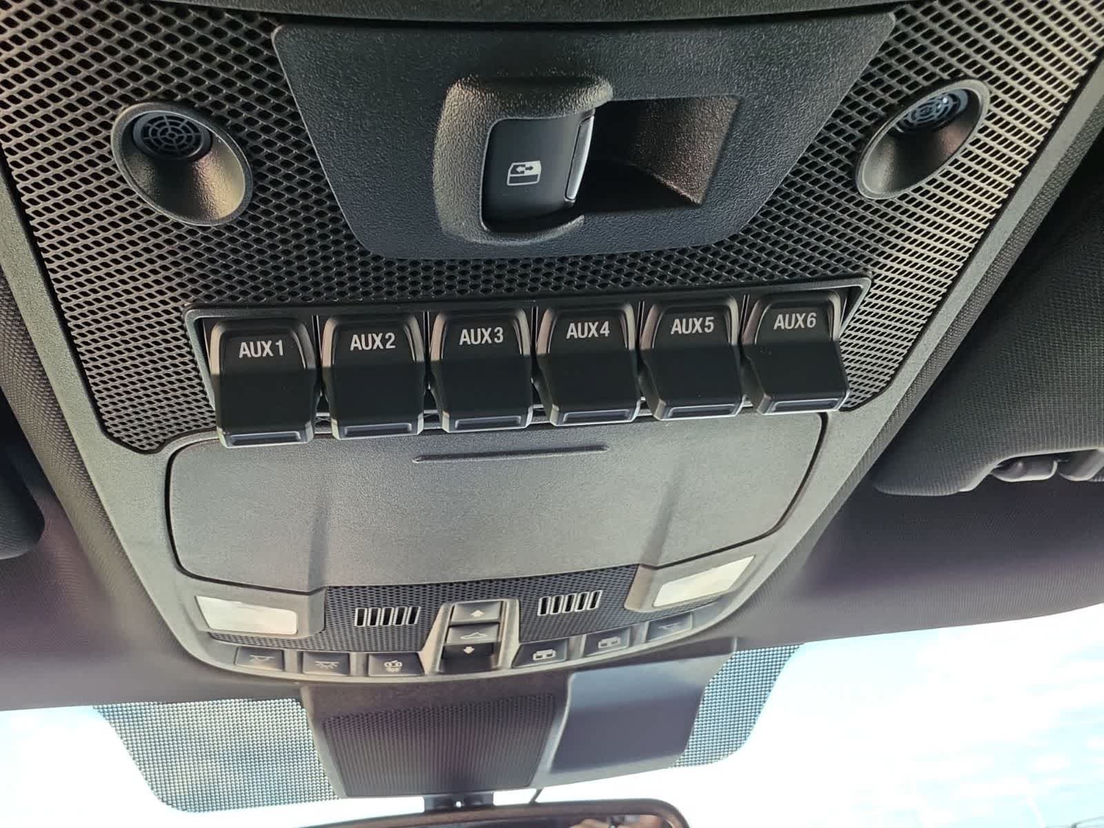 Used 2019 Ford F150 Raptor w/ Equipment Group 802A Luxury AWD/4WD image 33
