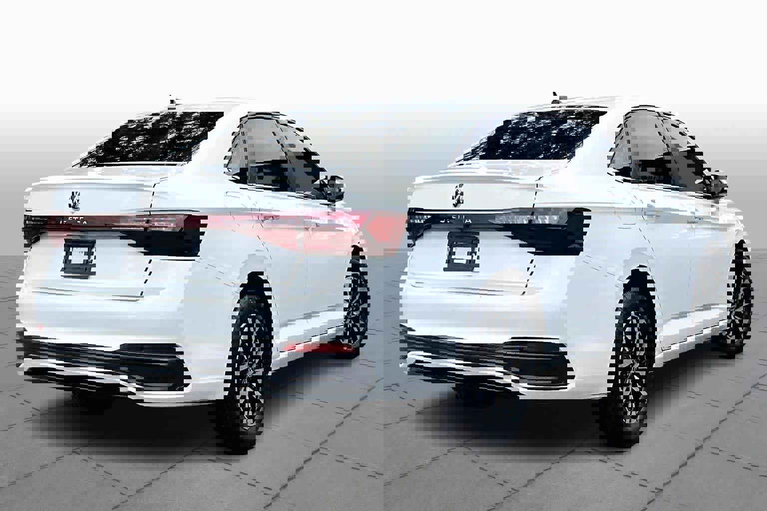 Certified 2025 Volkswagen Jetta S image 12